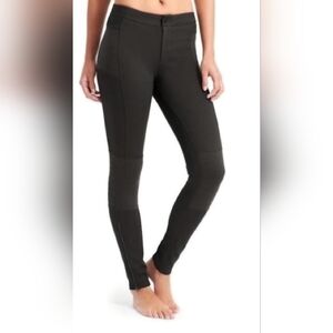 Athleta Black Trailsetter Ponte Moto Pant With Front Zippers. NWOT